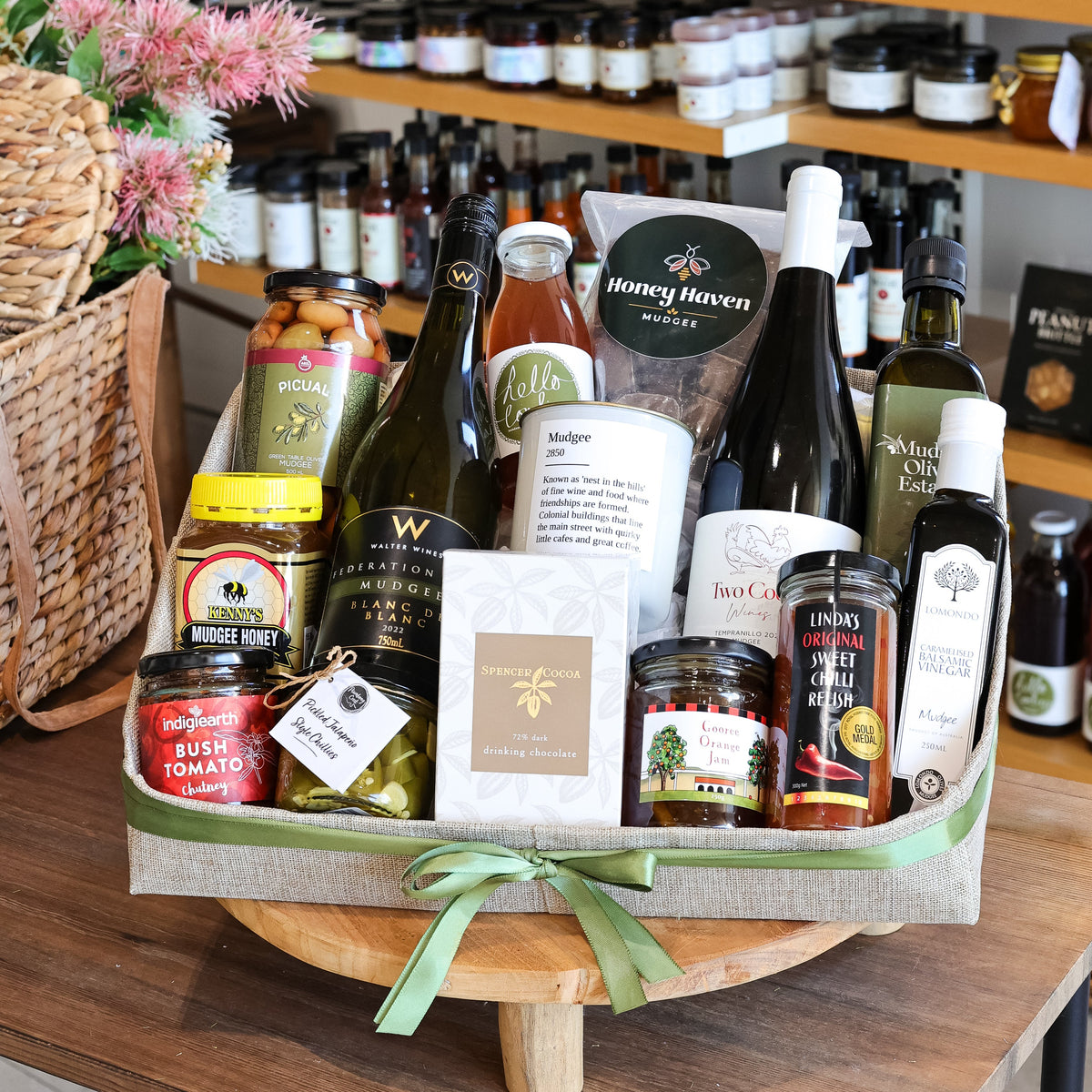 The quintessential hamper of
Mudgee Region goodness.
Wine that won’t be stored
away later and a range of complementing products.
All up a bundle of delicious
delights from just a few of our many local producers.
Recommended to be enjoyed
with good company for optimum enjoyment.